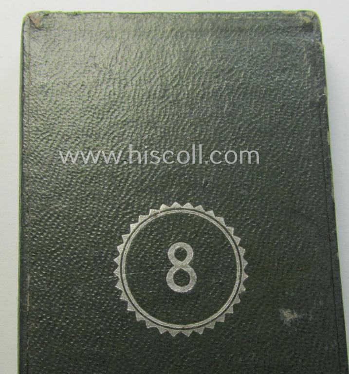 Superb, bright-silver-toned so-called: 'Polizei-Dienstauszeichnung 3. Stufe' (or: police loyal-service medal 3rd class) that comes mounted onto its period ribbon (ie. 'Bandabschnitt') and that comes stored in its scarcely seen, green-coloured etui