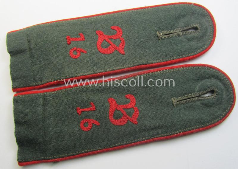 Pair of early- (ie. pre-) war-period WH (Heeres) 'M36'- (ie. 'M40'-) pattern (rounded-style) 'cyphered', EM-type shoulderstraps as was intended for a: 'Soldat u. Mitglied des Art.-Beobachtungs-Abtlgs. 16'