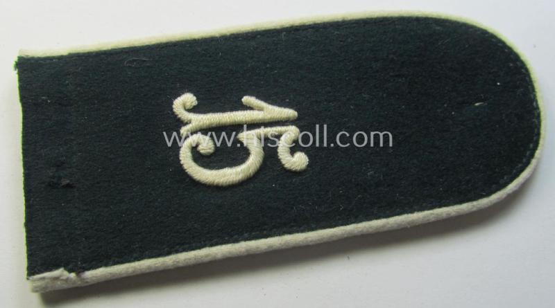 Unusually seen - albeit regrettably single! - early- (ie. pre-) war-period WH (Heeres) 'M36 o. M40'-pattern, 'cyphered' EM-type shoulderstrap (being I deem of a private-production) as intended for a: 'Soldat des Infanterie-Rgts. 15'