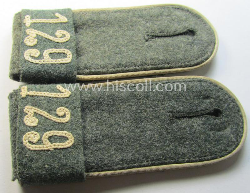 Pair of WH (Heeres) 'M41 o. M43'-pattern, EM-type shoulderstraps with its accompanying 'Überschube'-pair: 'Sld. des Inf.-Rgts. 129'