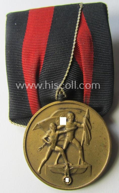 'Einzelspange' (ie. single-pieced medal-bar) showing a Czech 'Anschluss'- (ie. occupation-) medal: '1 October 1938'