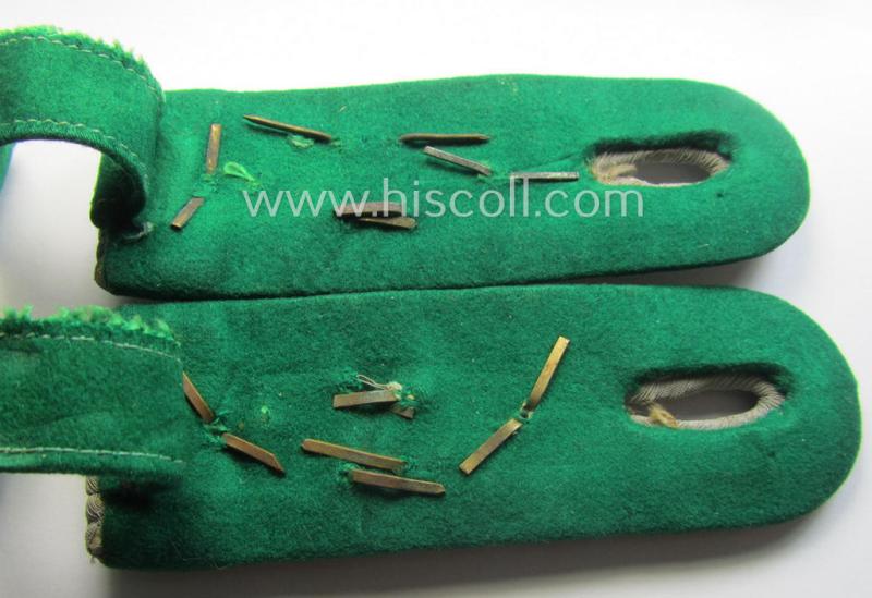 Pair of WH (Heeres) 'cyphered' officers'-type shoulderboards: 'Hauptmann des Jäger-Regiments 24'