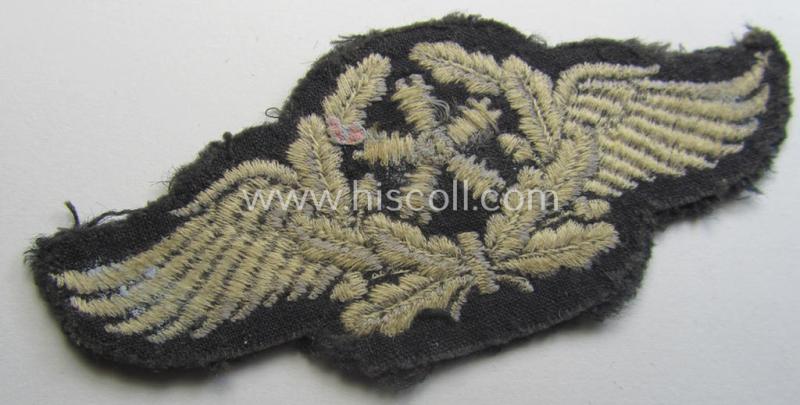 WH (Luftwaffe) machine-embroidered, trade- ie. special-career-patch (ie. 'Tätigkeitsabzeichen'): 'Flugzeugpersonal'