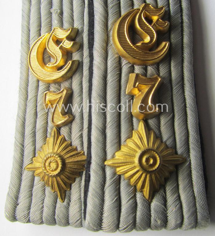 Pair of WH (Heeres), 'cyphered' officers'-type shoulderboards: 'Oberleutnant u. Mitglied des Eisenbahn-Pioniere-Abtlgs. 7'