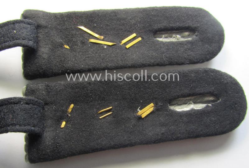 Pair of WH (Heeres), 'cyphered' officers'-type shoulderboards: 'Oberleutnant u. Mitglied des Eisenbahn-Pioniere-Abtlgs. 7'