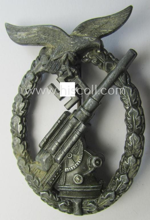WH (Luftwaffe) 'Flakkampfabzeichen' by the: 'Wilhelm Hobacher'- (ie. 'WH'-) company