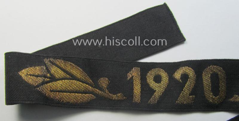 TeNo-cuff-title: 'Traditions TN-Jahresärmelband' -