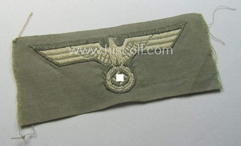 WH (Heeres) white-coloured side-cap-eagle (ie. 'Schiffchenadler für Manns. u. Uffz.')