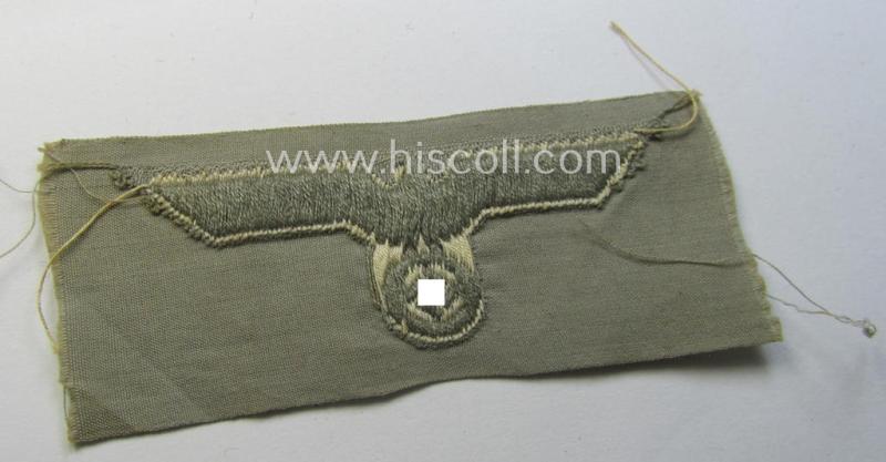 WH (Heeres) white-coloured side-cap-eagle (ie. 'Schiffchenadler für Manns. u. Uffz.')