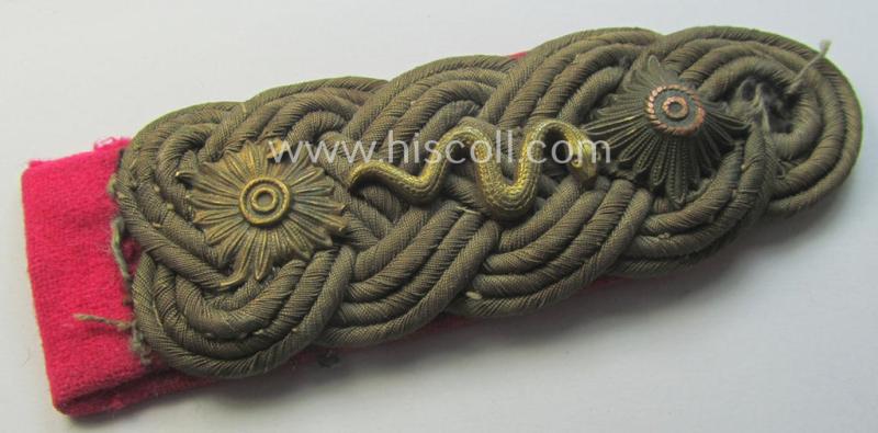 Single, WH (Heeres) officers'-pattern 'cyphered' shoulderboard: 'Oberst einer Veterinär-Abtlgs.'