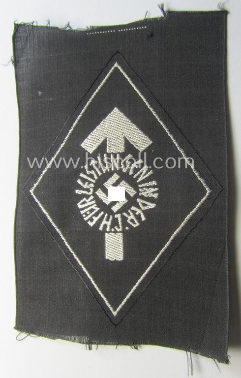 HJ- (ie. 'Hitlerjugend') 'Leistungsabzeichen in Silber in Stoff' that retains its 'RzM'-etiket