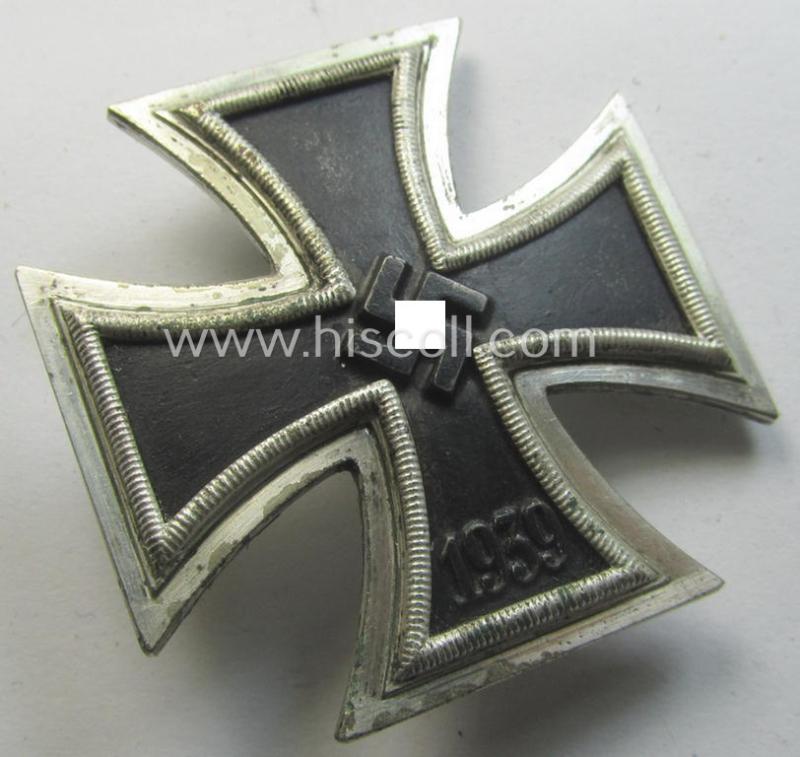 'Eisernes Kreuz 1. Kl.' (or: Iron Cross 1st class) being a (typical) non-maker-marked example