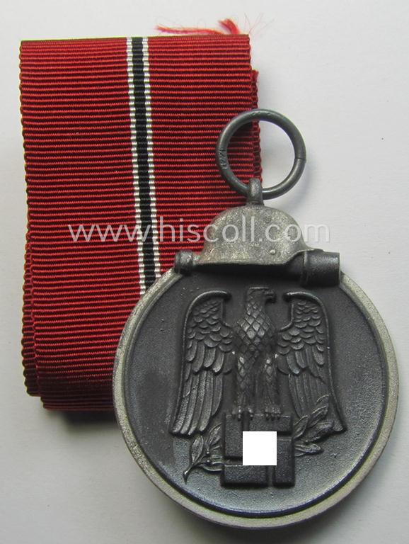 Medal-set: 'Winterschlacht im Osten 1941-42' being a maker- (ie. '127'-) marked specimen by the maker: 'Moritz Hausch AG'