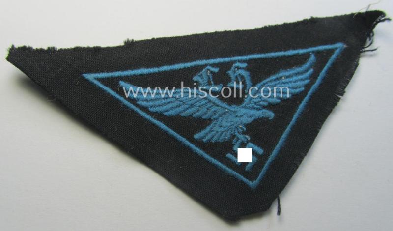 WH (LW- ie. Hitlerjugend-) related, machine-embroidered breast-badge: 'Flakhelfer'