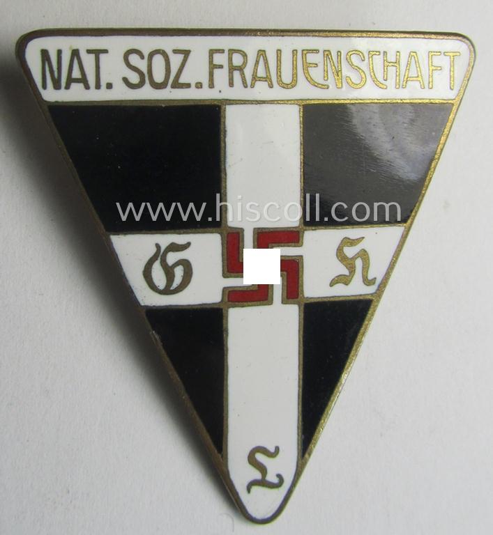 'NS-Frauenschaft'-membership-badge (ie. 'Mitgliedsabzeichen') being a 45-mm.-sized example of the fourth pattern that shows a: 'Ges.Gesch.'-patent-pending-designation