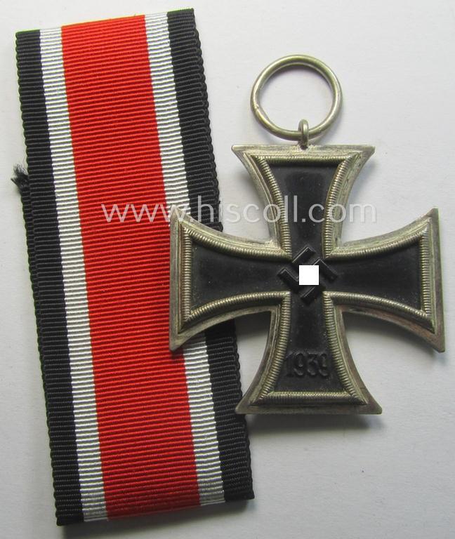 'Schinkel'-pattern 'Eisernes Kreuz 2. Klasse' by (I deem) the maker: 'Wilhelm Deumer'