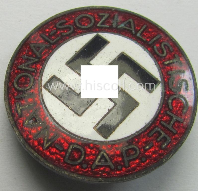 'N.S.D.A.P. - Parteiabzeichen' showing the makers'-designation: 'RzM' and/or: 'M1/42'