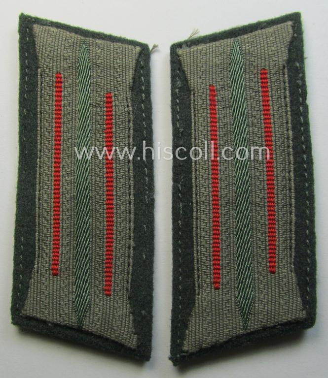 Pair of pre-war-period, WH (Heeres) 'M36' (ie. 'M40'-) type collar-patches (ie. 'Einheitskragenspiegel'): 'Soldat der (Sturm)Artillerie-Trpn.'