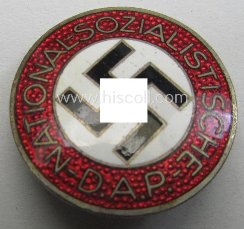 'N.S.D.A.P. - Parteiabzeichen' showing the makers'-designation: 'RzM' and/or: 'M1/25'