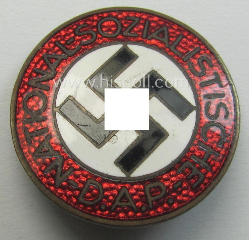 'N.S.D.A.P. - Parteiabzeichen' showing the makers'-designation: 'RzM' and/or: 'M1/8'