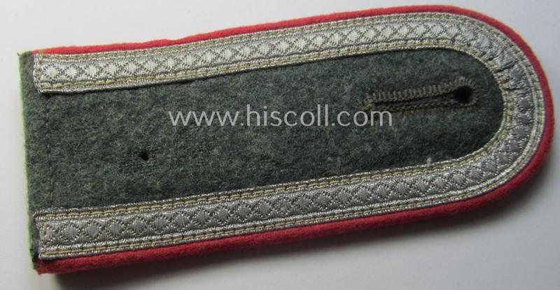 Single, WH (Heeres) 'M40 o. M43'-pattern, NCO-type shoulderstrap: 'Uffz. eines Pz- o. Panzerjäger-Abtlgs. o. Rgts.'