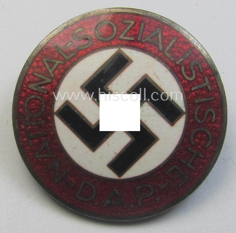 'N.S.D.A.P. - Parteiabzeichen' showing the makers'-designation: 'RzM' and/or: 'M1/42'
