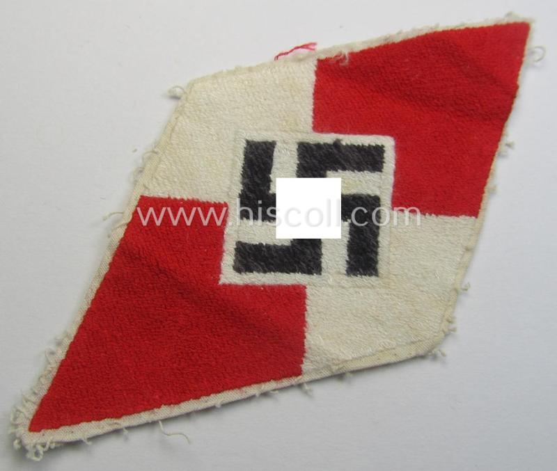 'Standard-issue'-pattern, 'Hitlerjugend'- ie. 'Bund Deutsche Mädel (HJ/BDM) so-called: 'Ärmelraute' as was executed in so-called 'BeVo'-weave pattern