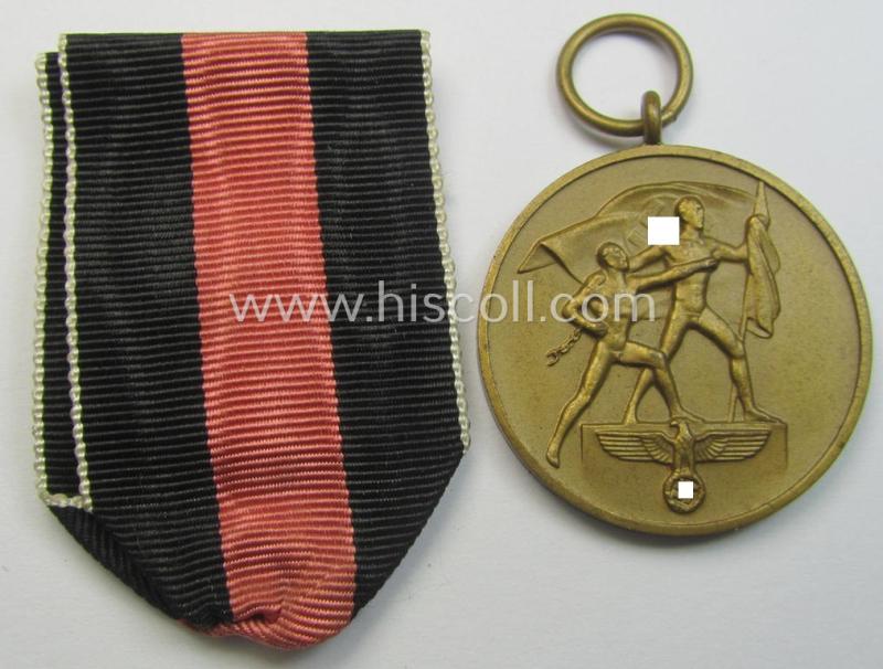 WH Czech-occupation- (ie. 'Anschluss'-) medal: '1. Oktober 1938' being a neat (and virtually mint!) example that came together with its full-length ribbon as issued and/or recently found