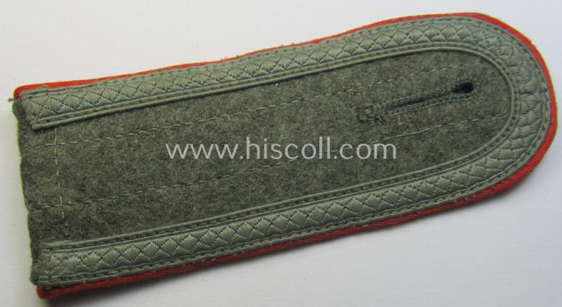 Single, later-war-period (ie. so-called: 'M44'-pattern-), simplified, WH (Heeres) NCO-type shoulderstrap as was intended for usage by an: 'Uffz. eines (Sturm)Art.-Regiments'