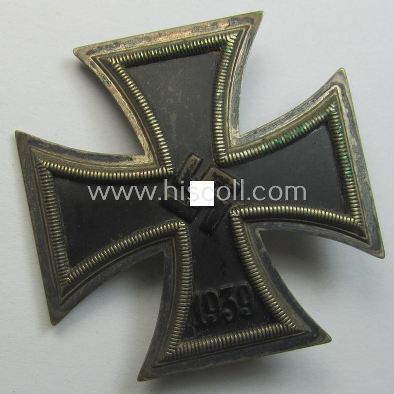 'Eisernes Kreuz 1. Klasse' (or: Iron Cross 1st class) being a maker- (ie. 'L/59'-) marked example as was produced by the desirable 'Hersteller' named: 'A. Rettenmaier' and that comes as recently found
