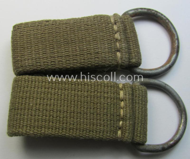 Matching pair of WH (Heeres, LW etc.) greenish-beige-coloured- and/or linnen-based, 'tropical'-issued: 'Tragelaschen' (ie. 'D-ring-loops') being both identical (albeit non-maker-marked) examples