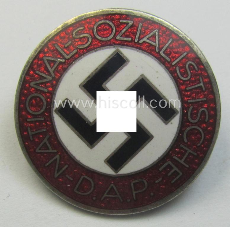 'N.S.D.A.P. - Parteiabzeichen' showing the makers'-designation: 'RzM' and/or: 'M1/72'