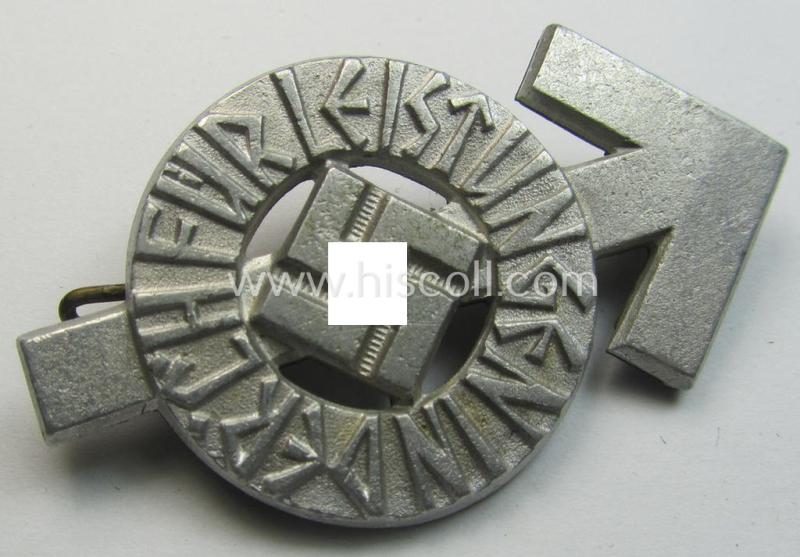 Cupal-based HJ/BDM- (ie. 'Hitlerjugend'/'Bund Deutscher Mädel'): 'Leistungsabzeichen in Silber' being a neatly maker- (ie. 'RzM M1/101'-) marked example that is bearing the unique bearers'-number: '245825'