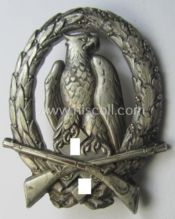 Never before encountered, silver-toned and/or: 'Buntmetall'-based: 'Auszeichnung des Deutscher Schützenverbandes o. DSV' (being a luxurious example as was produced by the: 'G.H. Osang'-company)