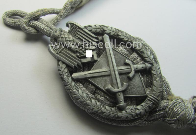 WH (Heeres) 'Schützenschnur - Stufe 1' (of the second pattern) having a neat, aluminium-based eagle-device period-attached