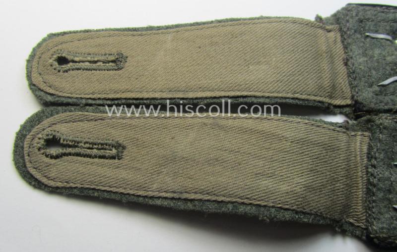 Pair of WH (Heeres) NCO-type shoulderstraps: 'Stabsfeldwebel o. Spiess einer Pionier-Abts.'