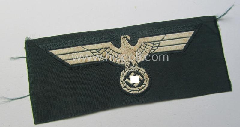WH (Heeres) pre- (ie. early-) war-period- and/or white-coloured WH (Heeres) type side-cap-eagle as executed in the neat 'BeVo'-weave pattern onto a darker-green-coloured background