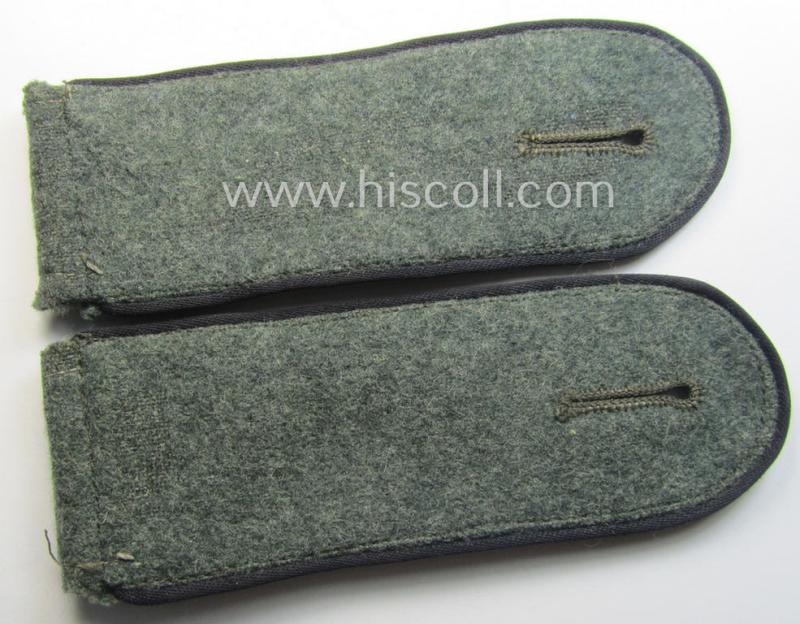 Pair of WH (Heeres) - I deem - early- (ie. mid-) war-period- (ie. 'M40 o. M43'-pattern) EM-type shoulderstraps: 'Soldat einer Pionier-Abtlgs.'