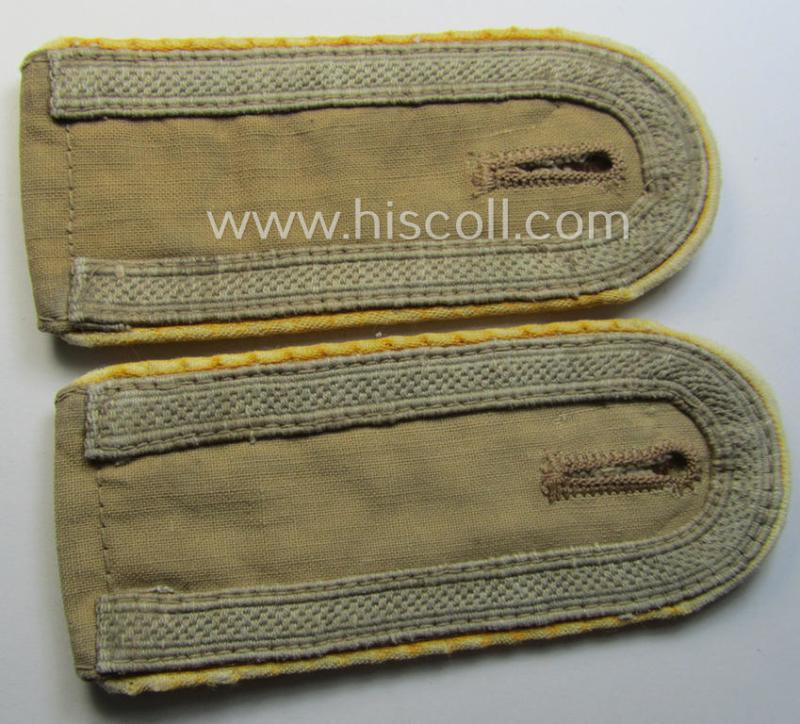 Pair of - truly used- and/or worn! - WH (Luftwaffe) 'tropical-styled' shoulderstraps (as was specifically for usage on the tropical-shirts ie. tunics) as was intended for usage by an: 'Uffz. der Flieger- o. Fallschirmjäger-Trpn.'
