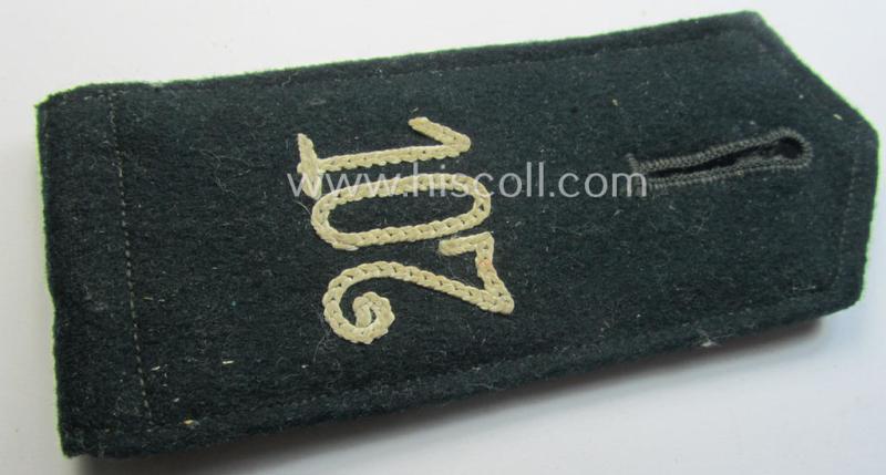 Single, WH (Heeres) EM-type 'cyphered' shoulderstrap: 'Soldat des Infanterie-Regiments 107'