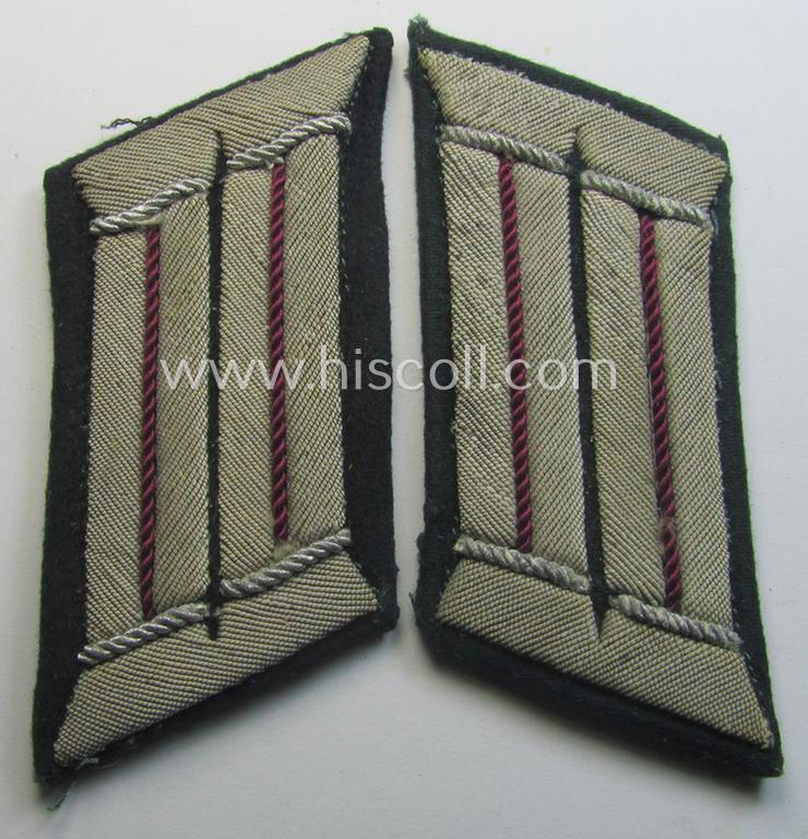 Moderately used - and fully matching! - pair of WH (Heeres) officers'-type collar-tabs, as was piped in the darker-purple-red- (ie. 'bordeaux-roter'-) coloured branchcolour as was intended for usage by an: 'Offizier der (Nebel)Werfer-Trpn.'