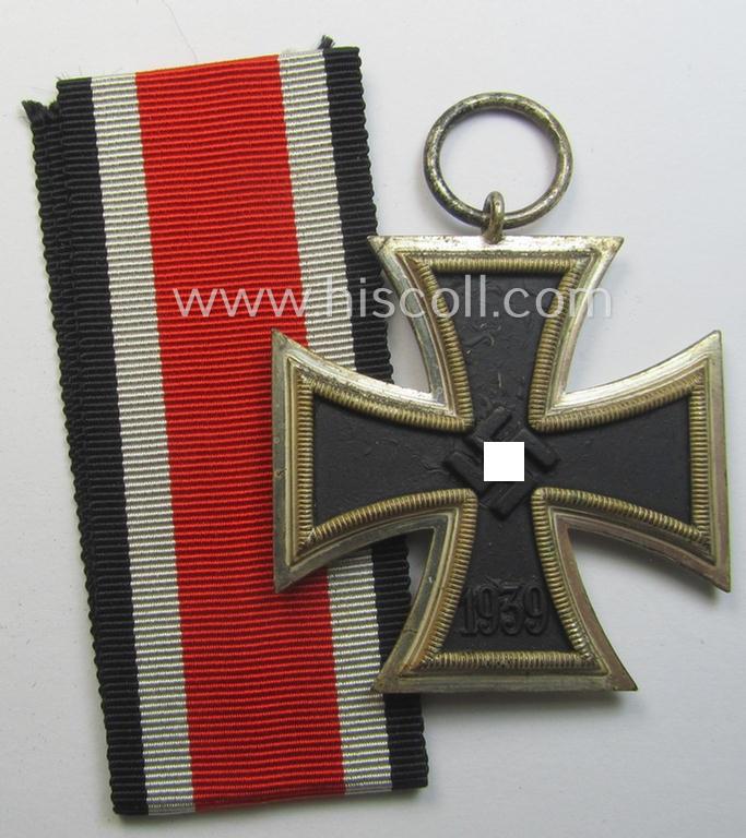 'Eisernes Kreuz II. Klasse' being a maker- (ie. 'L/11'-) marked example by the maker (ie. 'Hersteller'): 'Wilhelm Deumer'