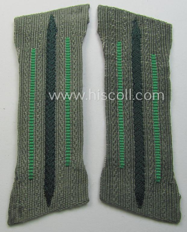 Pair of early- (ie. mid-) war-period - and fully matching! - WH (Heeres) 'M40'-type collar-patches (ie. 'Einheitskragenspiegel') as piped in the green-coloured branchcolour as intended for usage by a: 'Soldat der Jäger- o. Gebirgsjäger-Trpn.'