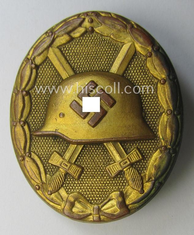 Luxuriously-styled - albeit moderately used- and/or worn and period-engraved! - 'Verwundeten-Abzeichen in Gold' being a typical non-maker-marked- and/or: 'Buntmetall'-based example as was (I deem) produced by the maker: 'Hauptmünzamt Wien'