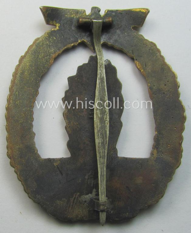 Period 'vaulted', WH (KM) 'Kriegsabzeichen für Minensuch-, U-Boot-Jagd und Sicherungs-Verbände' being a clearly maker- (ie. 'Assmann'-) marked example as executed in multi-coloured metal (ie. 'Buntmetall')