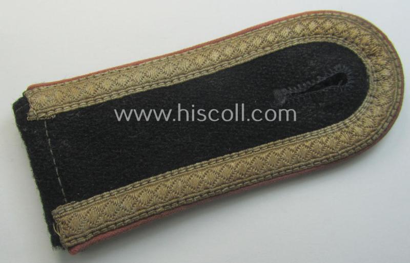 Single, WH (Heeres) NCO-type shoulderstrap for usage by an: 'Unteroffizier' who served within the: 'Panzer-Truppen'