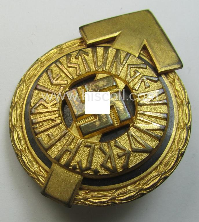 'HJ'-related so-called: 'HJ-Führer-Sport-Abz.' being a maker- (ie. 'RzM M1/101' or: 'G. Brehmer'-) marked, 'Buntmetall'-based (and 'B'-numbered), example that comes in a hardly used- nor worn, condition