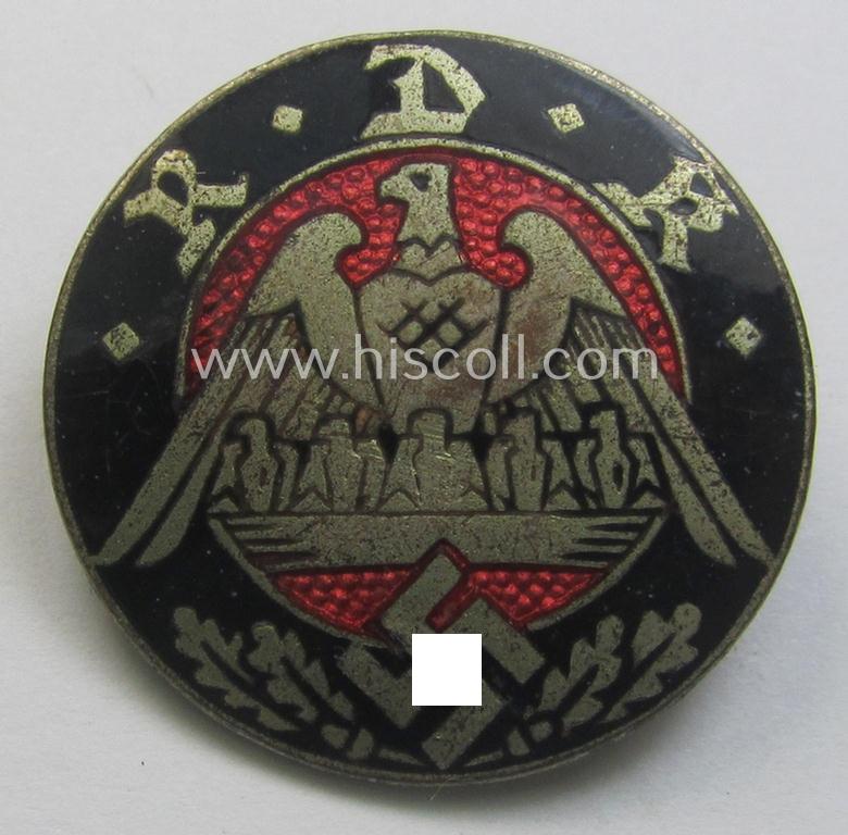 Enamelled membership-pin (ie. 'Mitgliedsabzeichen') as was intended for a member within the: 'Reichsbund der Kinderreichen Deutschlands zum Schutze der Familie' (o. 'RDK') being a red-coloured example as was intended for a: 'Familienwart'