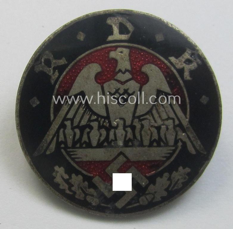 Enamelled membership-pin (ie. 'Mitgliedsabzeichen') as was intended for a member within the: 'Reichsbund der Kinderreichen Deutschlands zum Schutze der Familie' (o. 'RDK') being a red-coloured example as was intended for a: 'Familienwart'