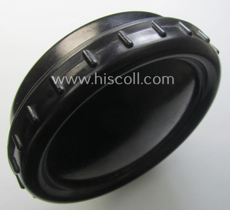 'Standard-issue'-type, WH 'Fettbuchse' (ie. fat-container) being an undamaged example as executed in black-coloured 'Bakelite'-based material